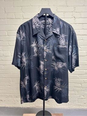 OP Short-Sleeve Hawaiian Shirt with Abstract Palms & Pineapples, Size XL